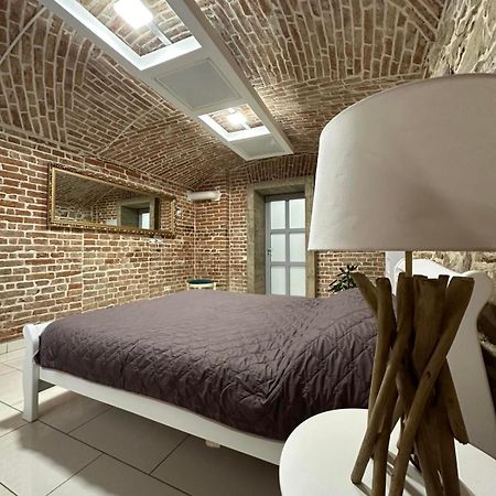2Х Кім-Й Loft На Площі Філармонії By Willox Apartman Csernyivci Kültér fotó