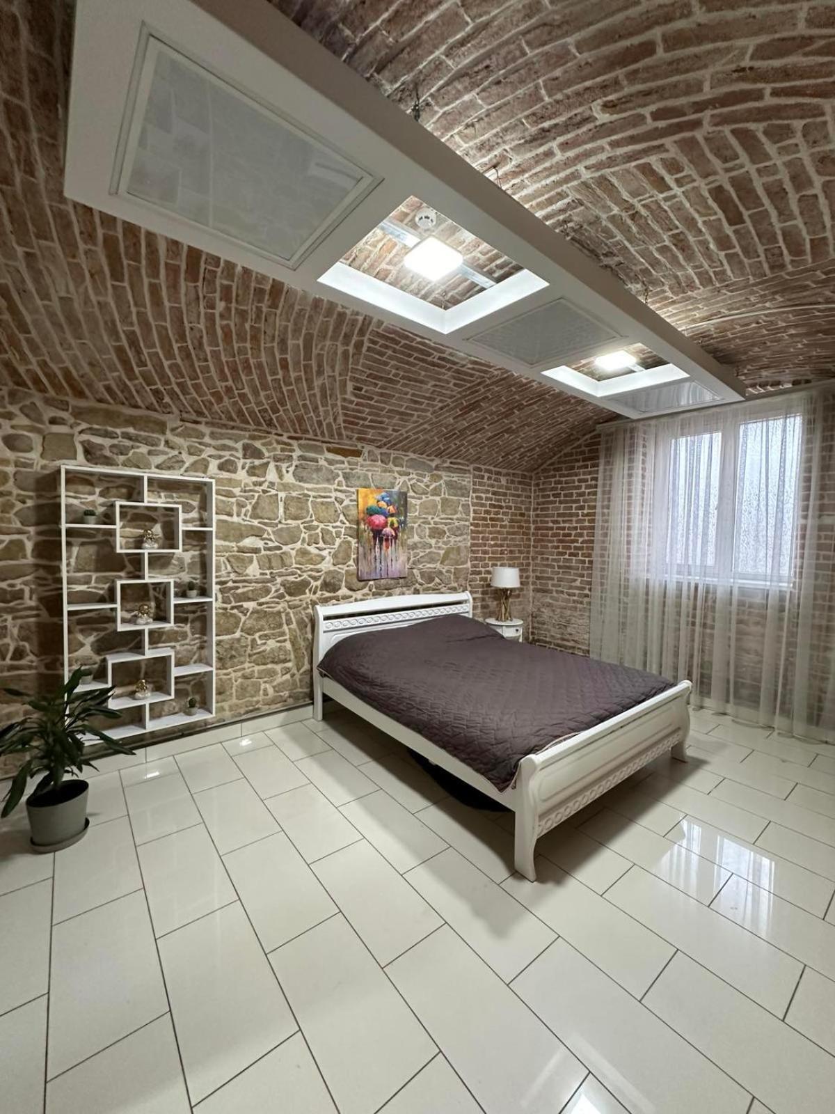 2Х Кім-Й Loft На Площі Філармонії By Willox Apartman Csernyivci Kültér fotó